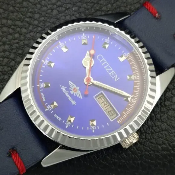 Vintage 1986 Citizen Automatic Mens Silver Watch W/daydate & Blue accents